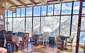 Faraway Cottages, Auli